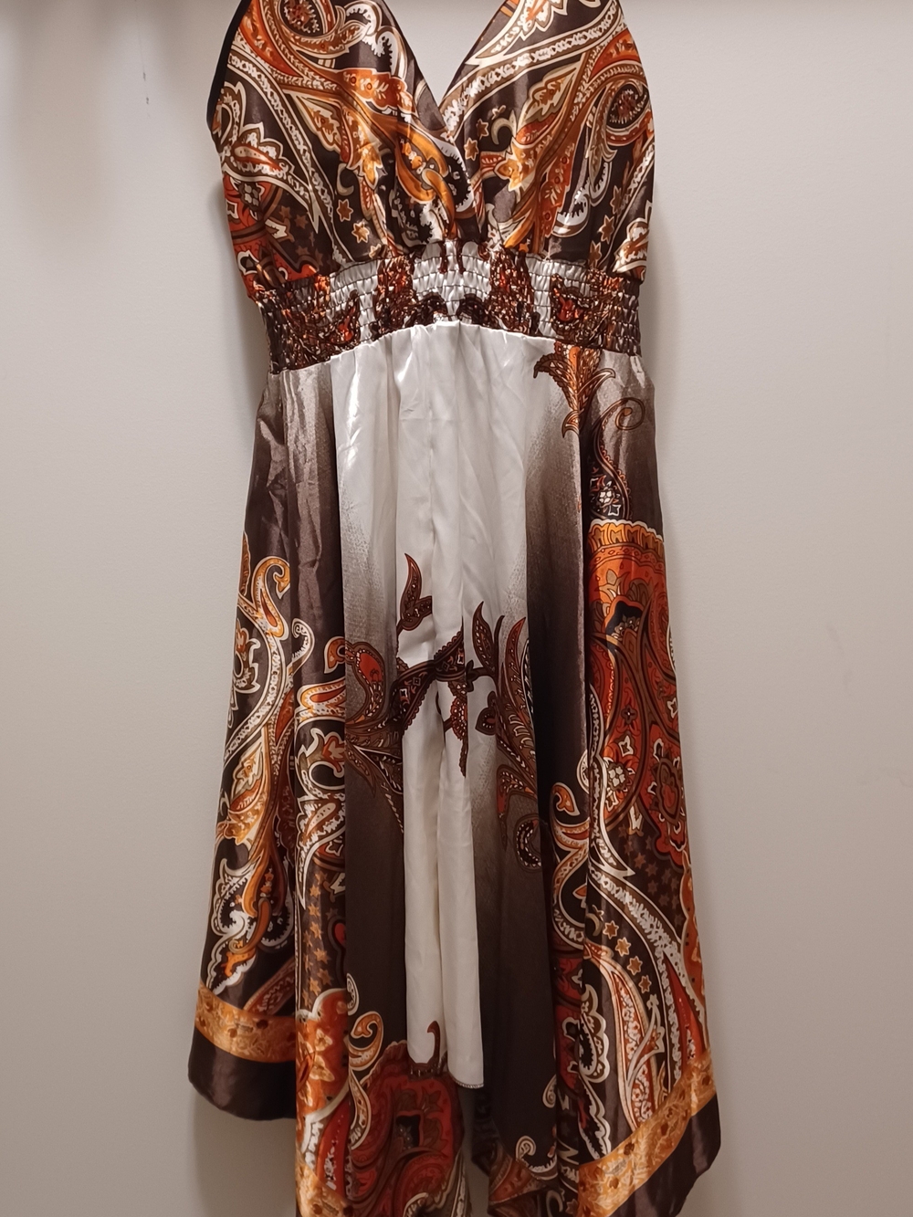 Sleeveless V-Neck Paisley Satin Dress in Brown and Orange